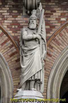 Wien - Fassadenstatuen des Heeresgeschichtliches Museums