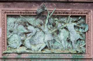 Click for larger photo in separate window