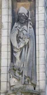 Lier - Heiligenbeelden Sint-Gummaruskerk