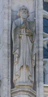 Lier - Heiligenbeelden Sint-Gummaruskerk