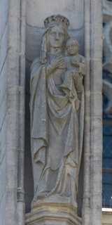 Lier - Heiligenbeelden Sint-Gummaruskerk