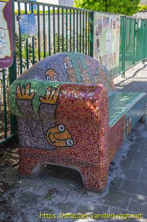Achterbroek - Social Sofa 'Achterbroeksteenweg'