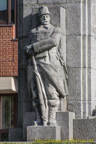 Mons - Monument aux Chasseurs-à-Pied