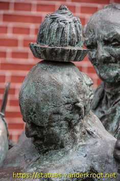 Maaseik - Kaal, Lui, Lekker en Hovaardig