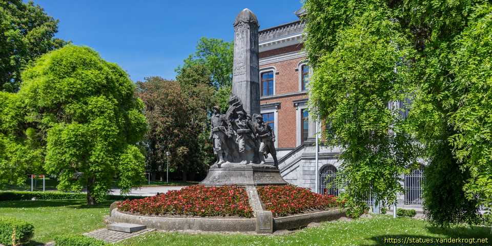 Marche-en-Famenne - Monument aux Morts