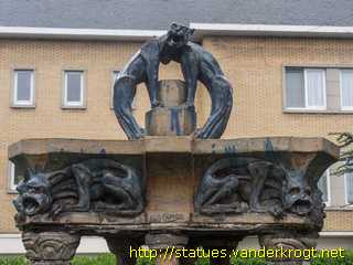Andenne - Fontaine aux chats
