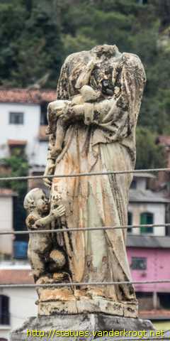 Ouro Preto - Variás estátuas