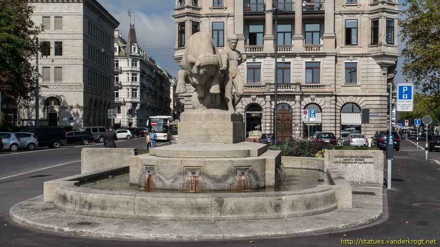 Zürich - Stierbändiger oder Geiserbrunnen