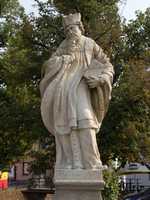 Click for larger photo in separate window
