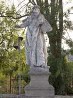 Click for larger photo in separate window
