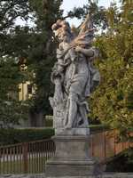 Click for larger photo in separate window