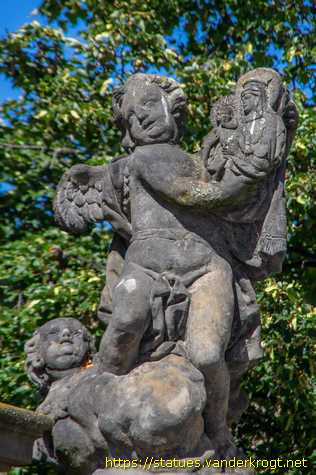 Praha - Svatý Jan Nepomucký s andĕly