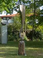Marbach am Neckar - Tobias-Mayer-Denkmal, Himmelwärts und MondBoot