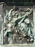 Click for larger photo in separate window