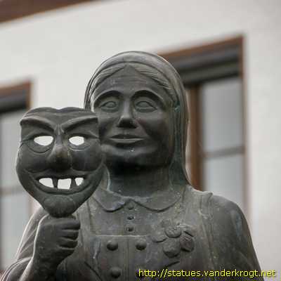 Dollnstein - Marktfrauenbrunnen