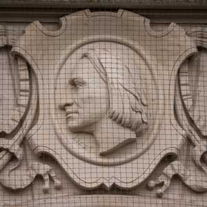 Frankfurt am Main - Skulpturen am Alten Oper