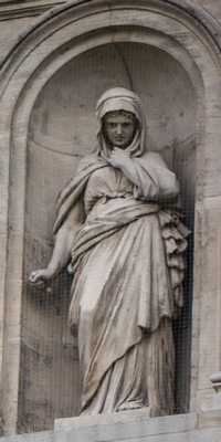 Frankfurt am Main - Skulpturen am Alten Oper