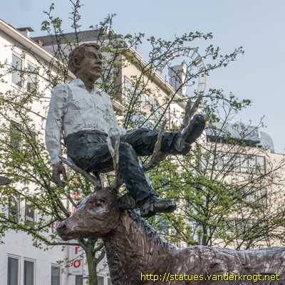 Hannover - Mann mit Hirsch