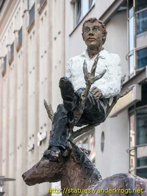 Hannover - Mann mit Hirsch