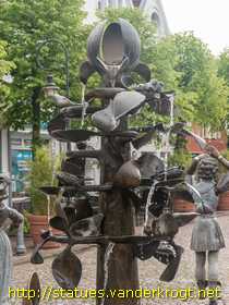 Jever - Sagenbrunnen
