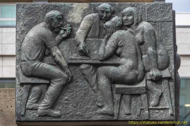 Berlin - Denkmal für die Erbauer des Stadtzentrums