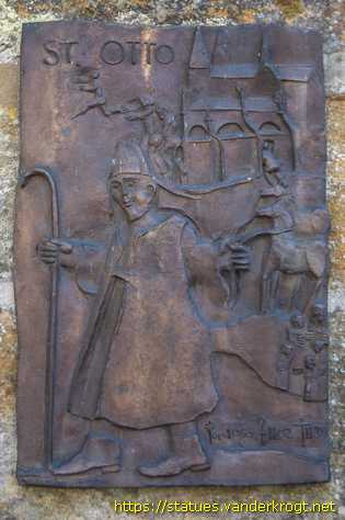 Bamberg - Reliefs Bistumsgeschichte