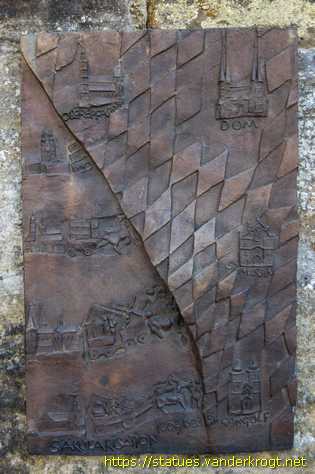 Bamberg - Reliefs Bistumsgeschichte