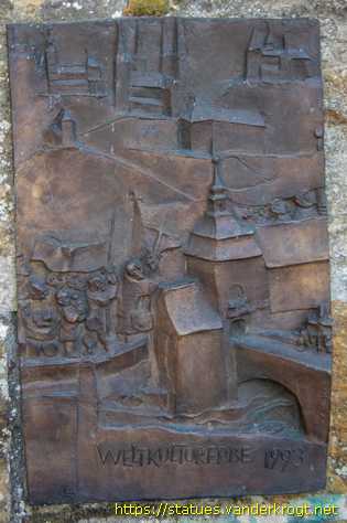 Bamberg - Reliefs Bistumsgeschichte