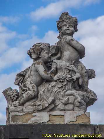 Bamberg - Fortunata-Brunnen und die vier Jahreszeiten