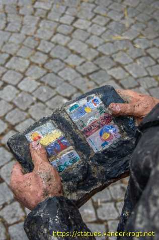 Witzenhausen - Drie Figuren