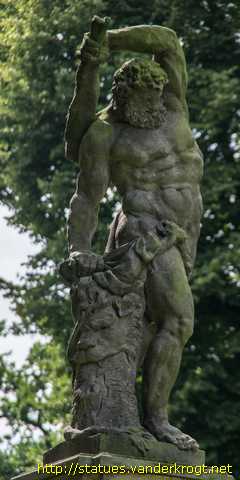 Schwerin - Permoser-Statuen