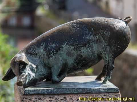 Wismar - Die lachende Schweinchen