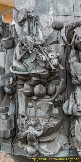 Sulingen - Europa und die neun Musen