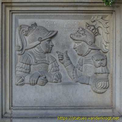 Hildesheim - Marktbrunnen mit "Roland"-Figur
