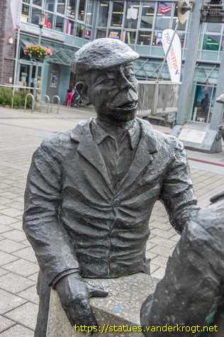 Melle - Pinsel und Think