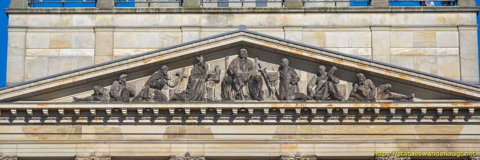 Braunschweig - Quadriga, Otto IV, Otto das Kind und Heinrich der Löe