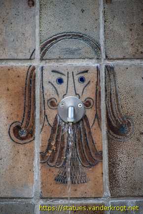 Frechen - Rathausbrunnen