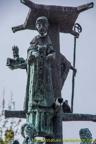 Stadtlohn - Brunnen mit Figuren aus Stadtlohns Geschichte und Arbeitswelt