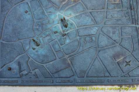 Billerbeck - Stadtrelief mit mit den Skulpturen der Theatermeile
