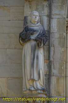 Billerbeck - Heiligenstatuen an der  Propsteikirche St. Ludgerus