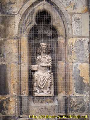 Paderborn - Heiligenstatuen am Dom