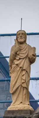 Paderborn - Heiligenstatuen am Dom