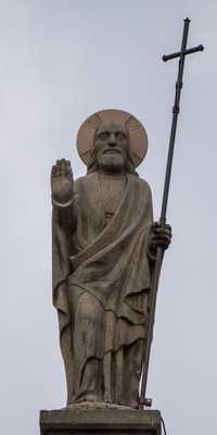 Paderborn - Heiligenstatuen am Dom