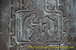 Euskirchen -Portal der Herz-Jesu-Kirche
