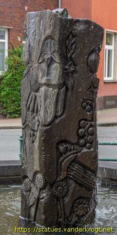 Straelen - Brunnen "Früchte des Straelener Raumes"