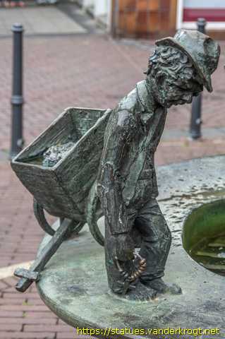 Geldern - Brunnen der Gelderner Originale