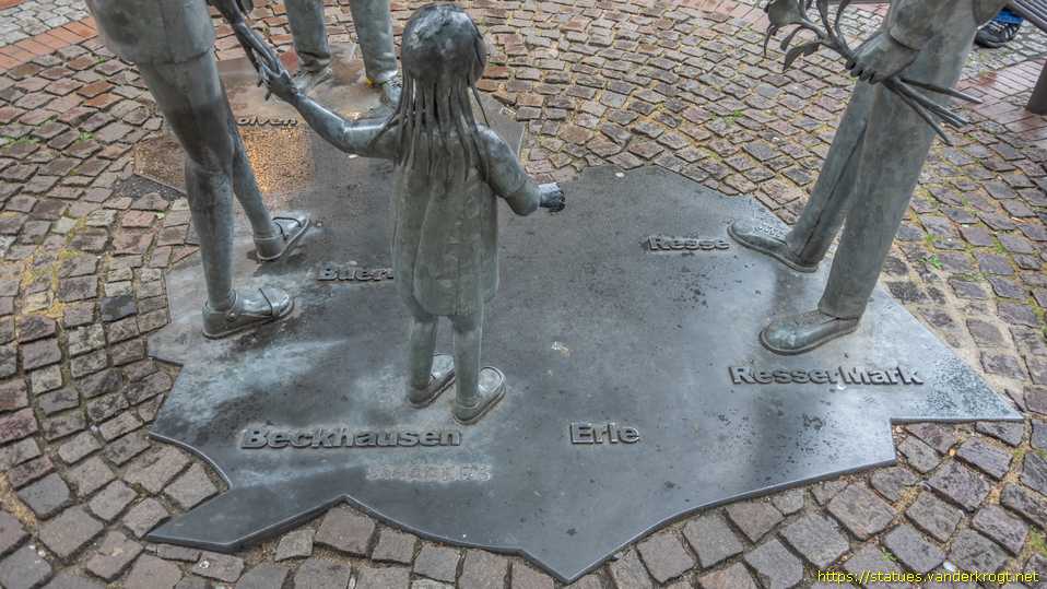 Gelsenkirchen-Buer - Rebekka - 3 Figuren