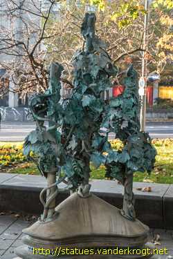 Koblenz - Figurenbrunnen oder Weinbergsbrunnen