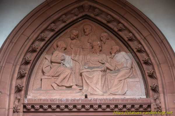 St. Ingbert - Skulpturen an der St. Josef-Kirche