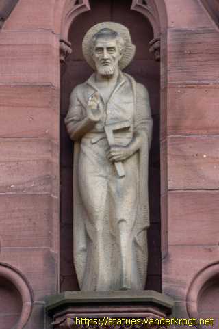 St. Ingbert - Skulpturen an der St. Josef-Kirche